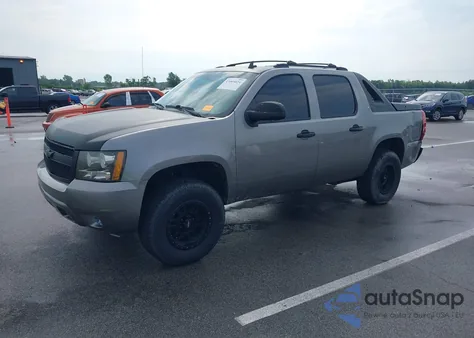 2012 Chevrolet Avalanche 1500 Ltz from USA, damaged, VIN 3GNTKGE73CG200948